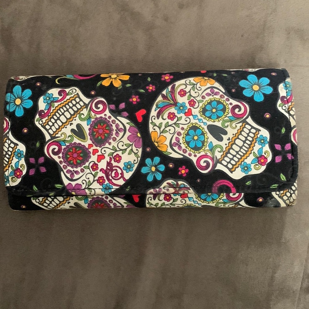 Skull Trifold Día de Los Muertos wallet